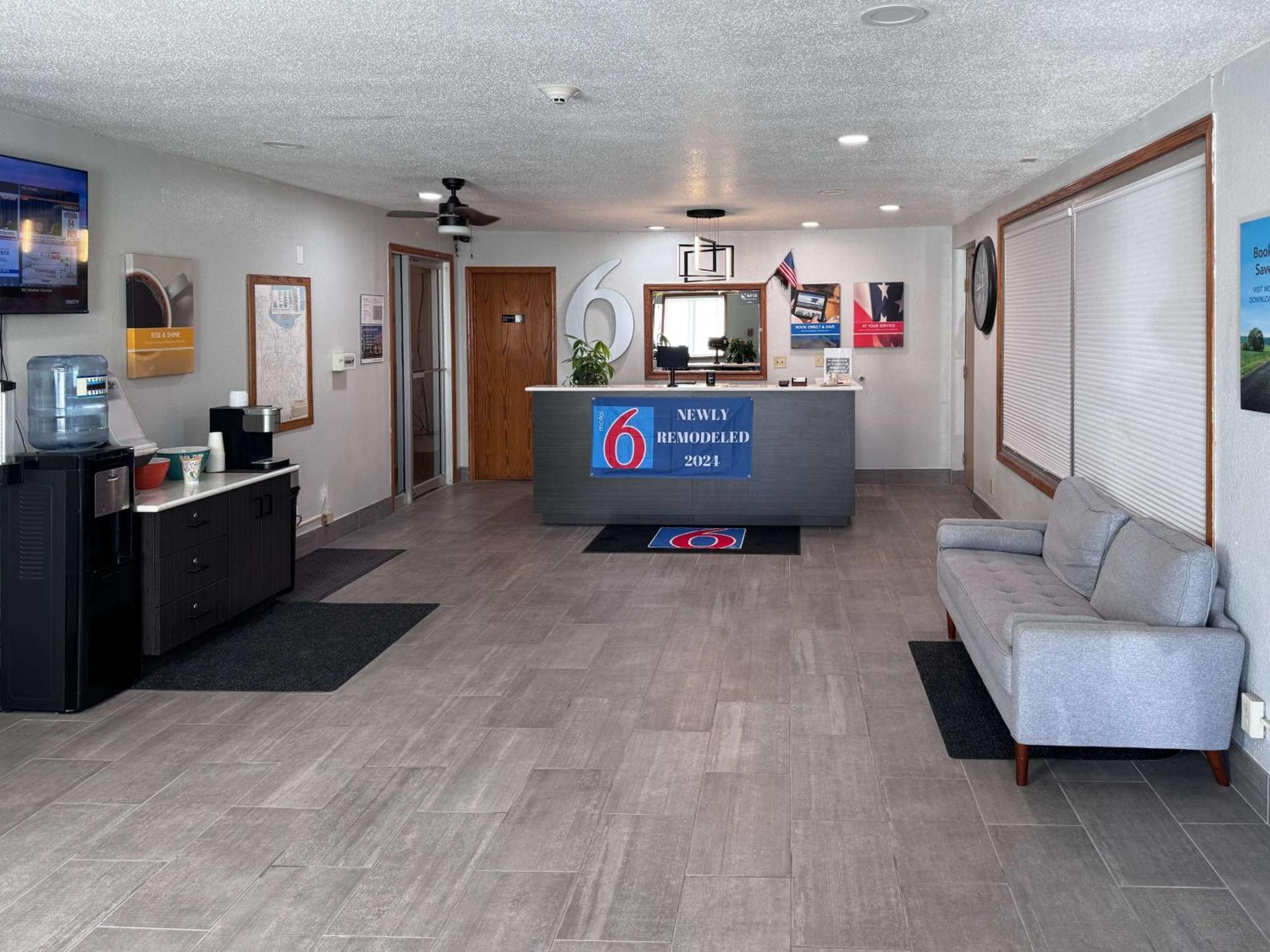 Motel 6-Fond Du Lac, WI Buitenkant foto